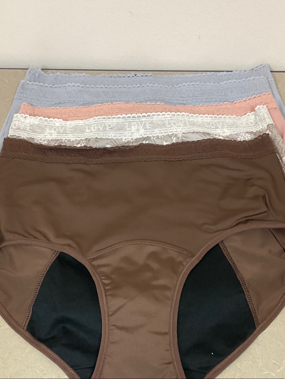 Everyday High-Waist Protective Briefs. Large. NIOP. 5 Pair. Period Panties.